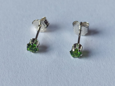 silver earrings with chrome diopside-colour is green