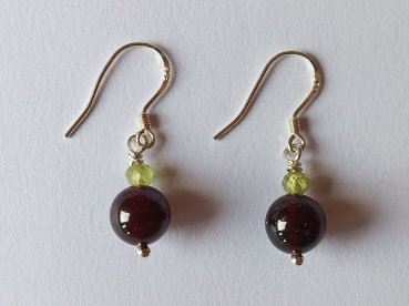 ohrringe-silber-rot-grün-granat-peridot