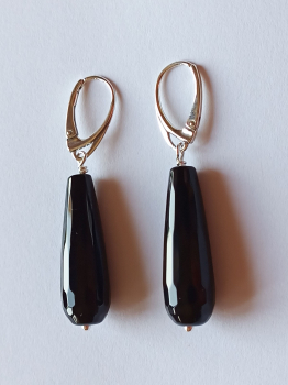 ohrringe mit onyx-tropfen in schwarzer farbe-silber-brisuren