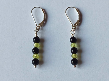 silver earrings-leverbacks with onyx and peridot beads-the colours are green and black