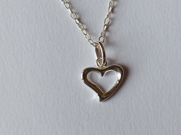 silver chain with heart pendant-anchor chain 45 cm