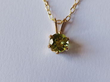 gold plated silver chain with green peridot pendant-anchor chain 45 cm