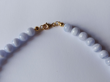 chalcedony necklace 48 cm-