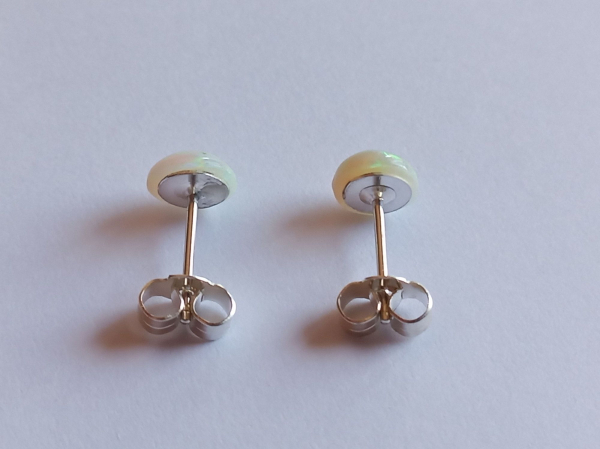 ohrringe-silber-hell-opalisierend-opal-----