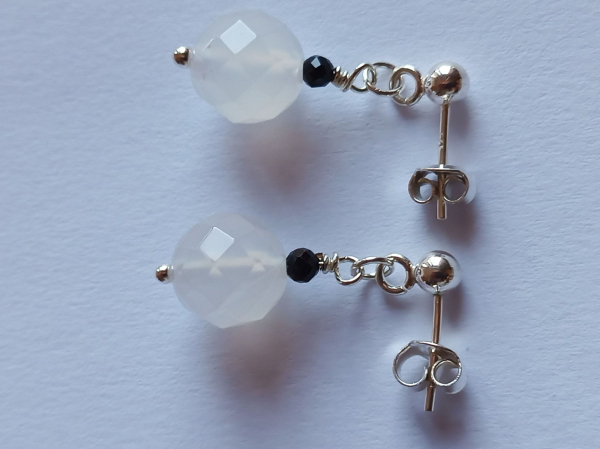 earrings-sterling silver-white-black-agate-tourmaline--