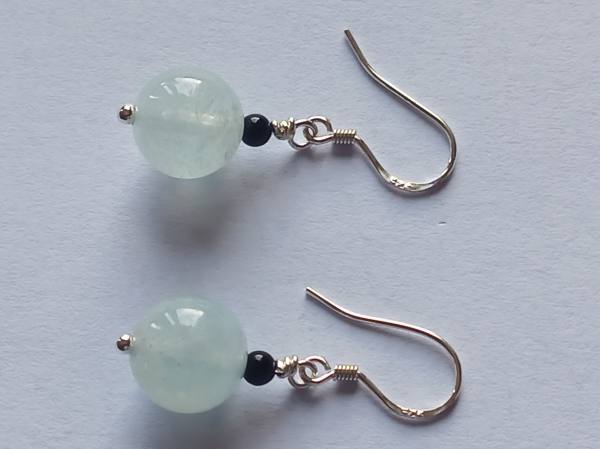 silver earrings-ear wires with aquamarine and onyx beads-the colour is blue and black-