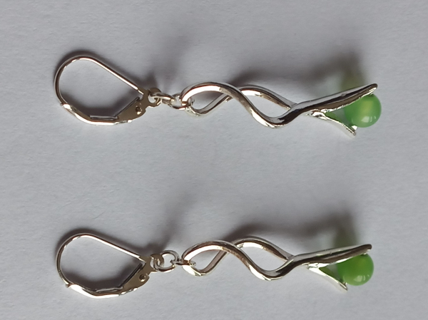 silver earrings-leverbacks with twist dangles and chrysoprase beads-