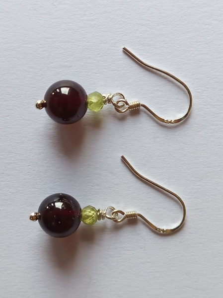 ohrringe-silber-rot-grün-granat-peridot--