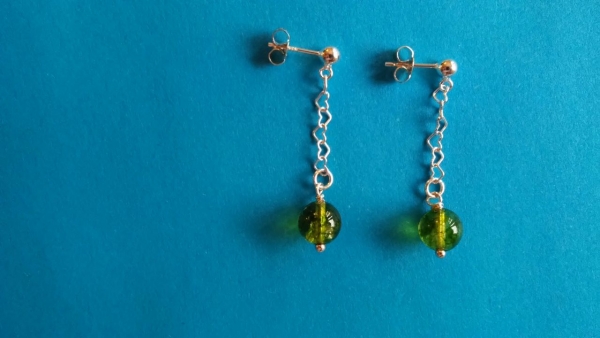 silver earrings-ear studs with green peridot beads and chain