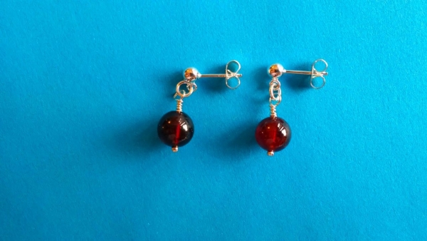 silver earrings-ear studs with red garnet beads