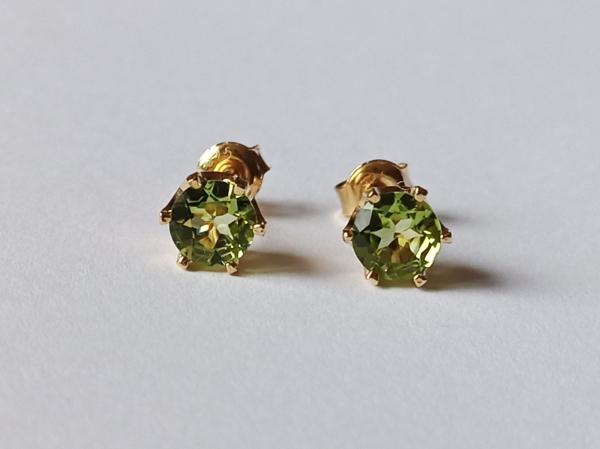 ohrringe-silber-vergoldet-grün-peridot