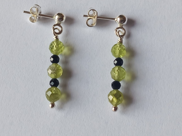 earrings-silver-green-black-peridot-tourmaline