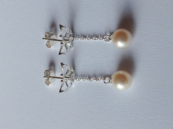 earrings-pearl-silver-butterfly--