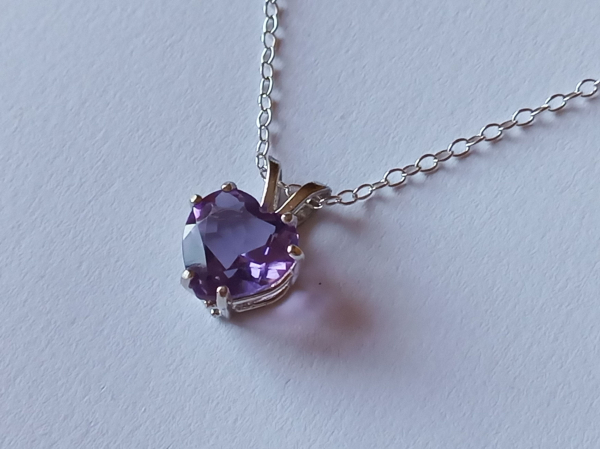 silver chain with purple amethyst heart pendant-anchor chain 45 cm-