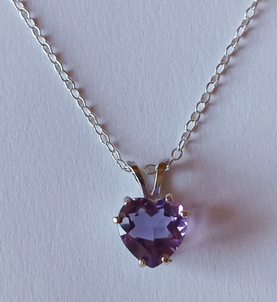 silver chain with purple amethyst heart pendant-anchor chain 45 cm