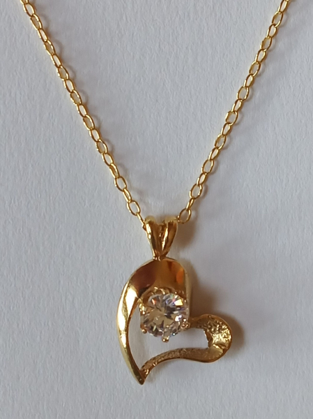 gold plated silver chain with 6 mm white zirconia heart pendant-anchor chain 45 cm--